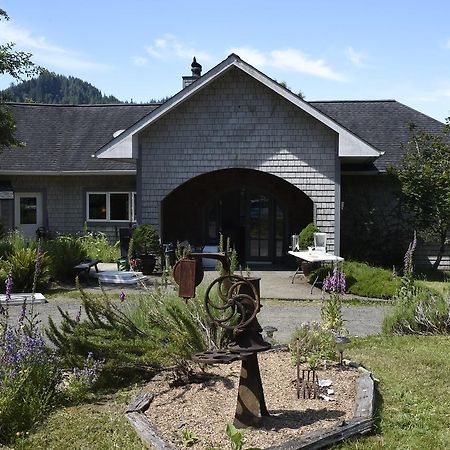 Lucky Mud Inn And Disc Golf Resort Skamokawa Exterior foto